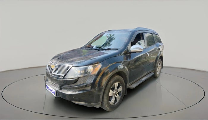 2015 Mahindra XUV500 W8, Diesel, Manual, 1,15,219 km, exterior