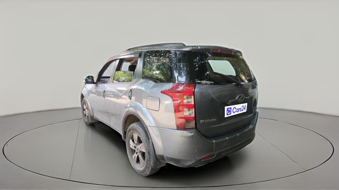 2011 Mahindra XUV500 W8 AWD, Diesel, Manual, 1,36,013 km, exterior