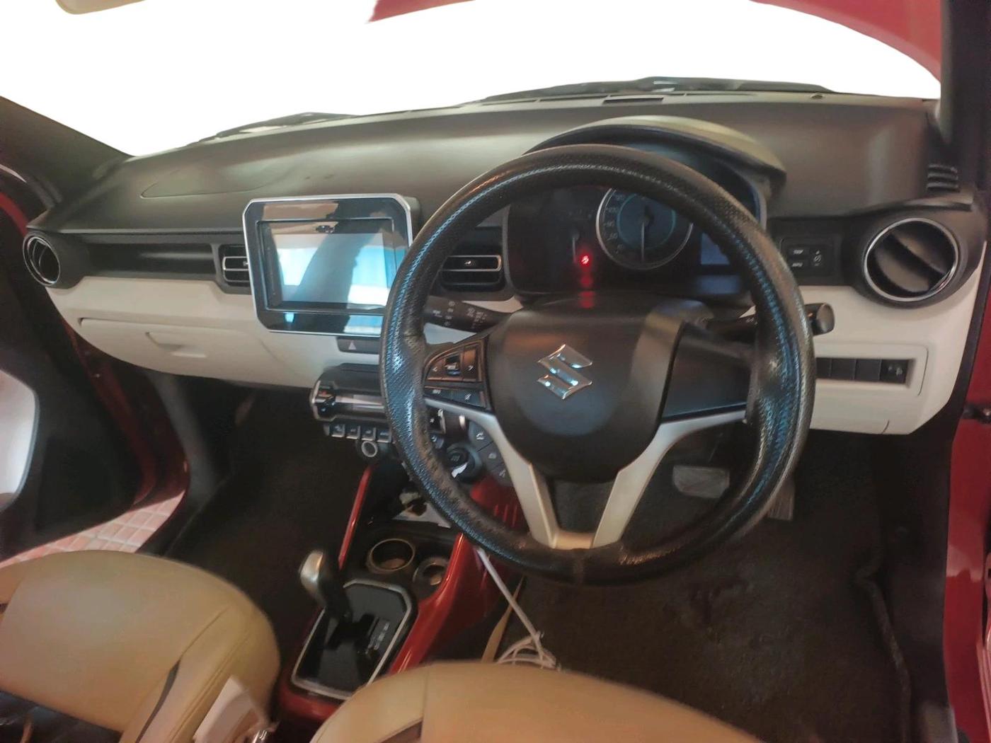 2019 Maruti IGNIS ALPHA 1.2 AMT DUAL TONE, Petrol, Automatic, 46,357 km, interior