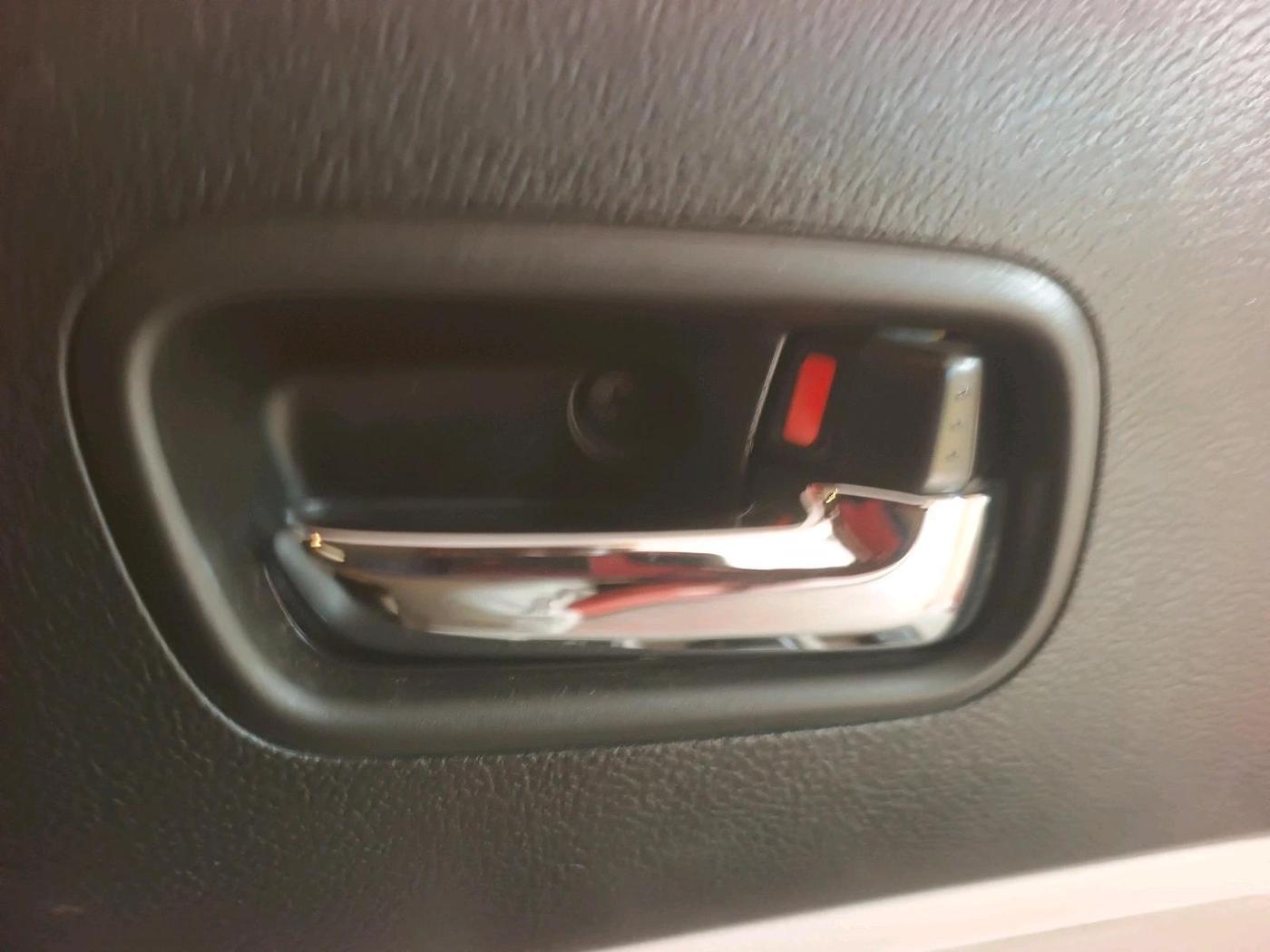 2019 Maruti IGNIS ALPHA 1.2 AMT DUAL TONE, Petrol, Automatic, 46,357 km, interior