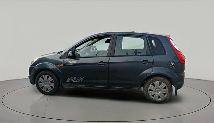 2013 Ford Figo TITANIUM 1.2 PETROL, Petrol, Manual, 1,07,403 km, exterior