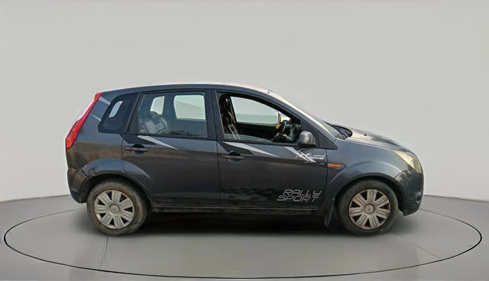 2013 Ford Figo TITANIUM 1.2 PETROL, Petrol, Manual, 1,07,403 km, exterior