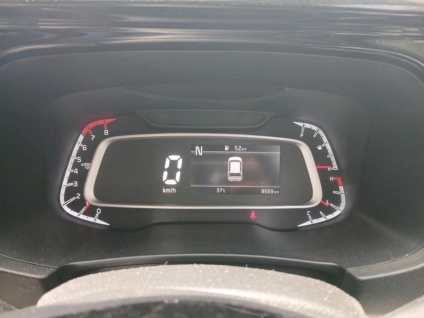 2023 KIA SONET HTX ANNIVERSARY EDITION 1.0 IMT, Petrol, Manual, 9,559 km, interior