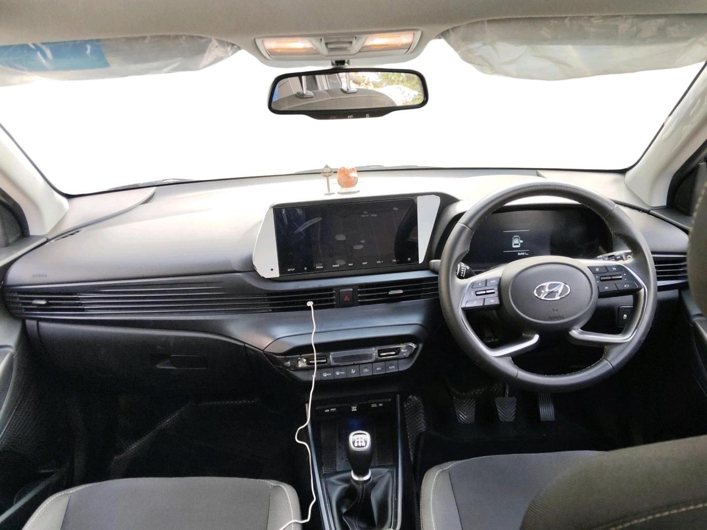 2021 Hyundai NEW I20 ASTA (O) 1.2 MT, Petrol, Manual, 36,981 km, interior
