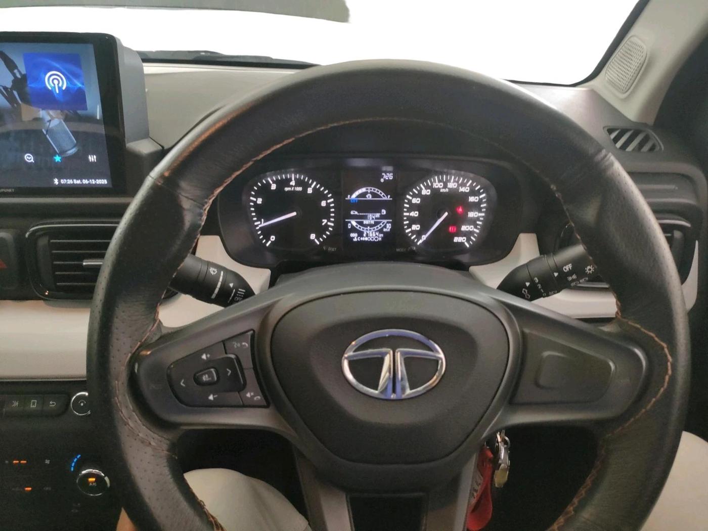 2023 Tata PUNCH PURE MT, Petrol, Manual, 27,665 km, interior
