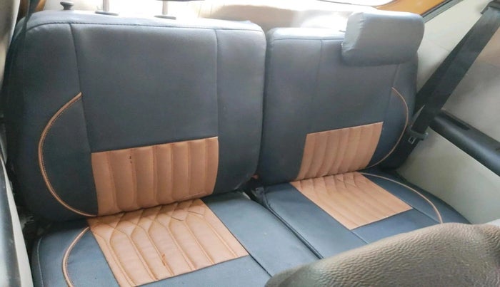 2022 Renault TRIBER RXZ AMT, Petrol, Automatic, 30,801 km, interior