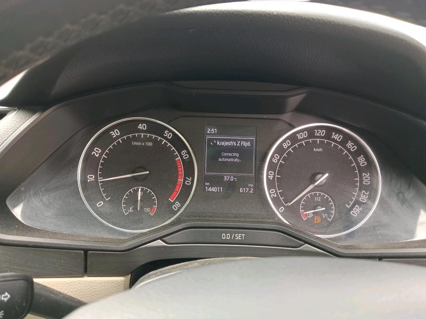 2016 Skoda Superb STYLE 1.8 TSI MT, Petrol, Manual, 1,44,011 km, interior