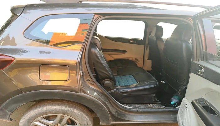 2023 Renault TRIBER RXZ, Petrol, Manual, 31,775 km, interior