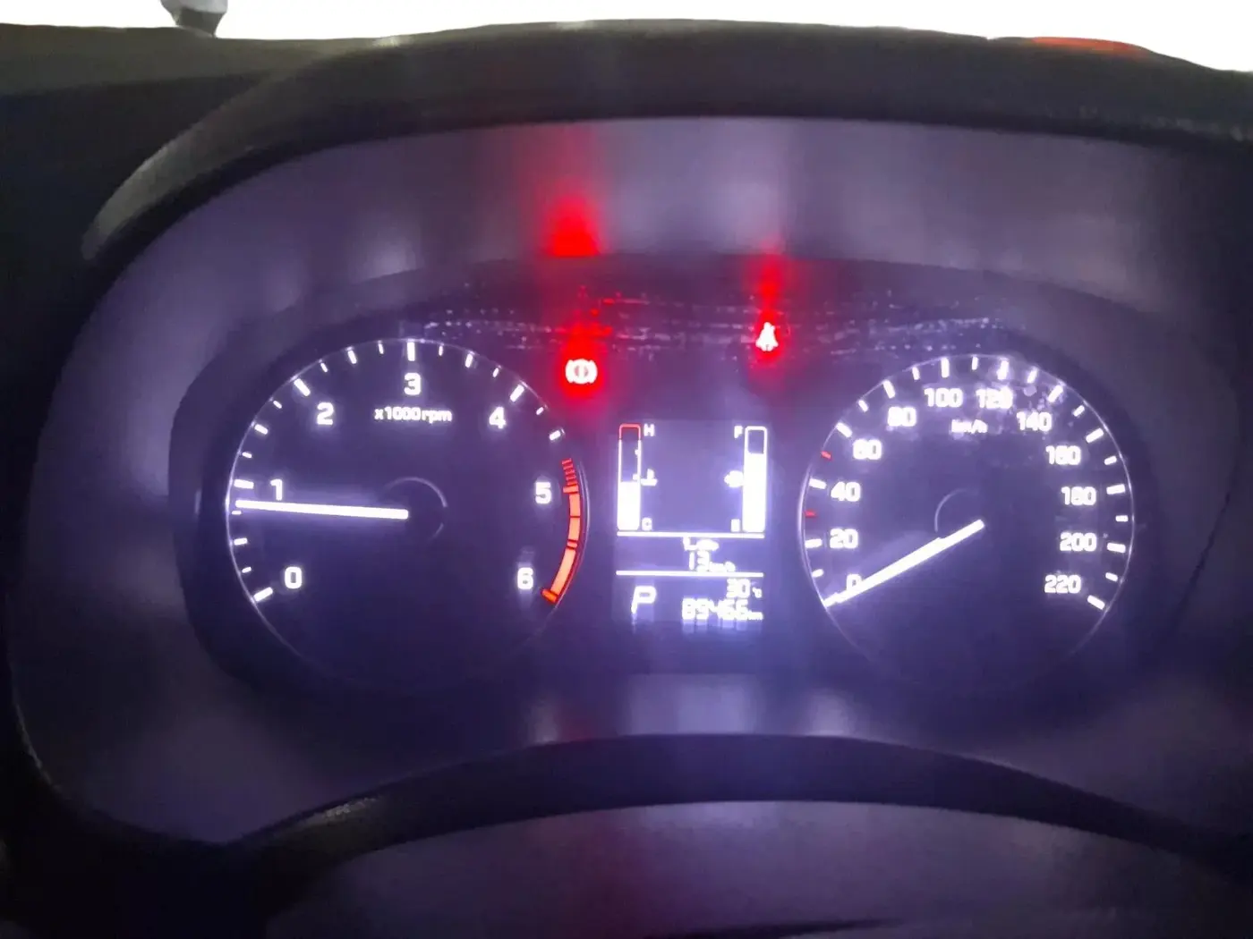 2015 Hyundai Creta SX PLUS AT 1.6 DIESEL, Diesel, Automatic, 89,466 km, interior