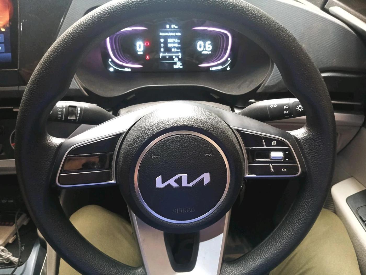 2023 KIA CARENS PREMIUM 1.5 PETROL 7 STR, Petrol, Manual, 5,207 km, interior