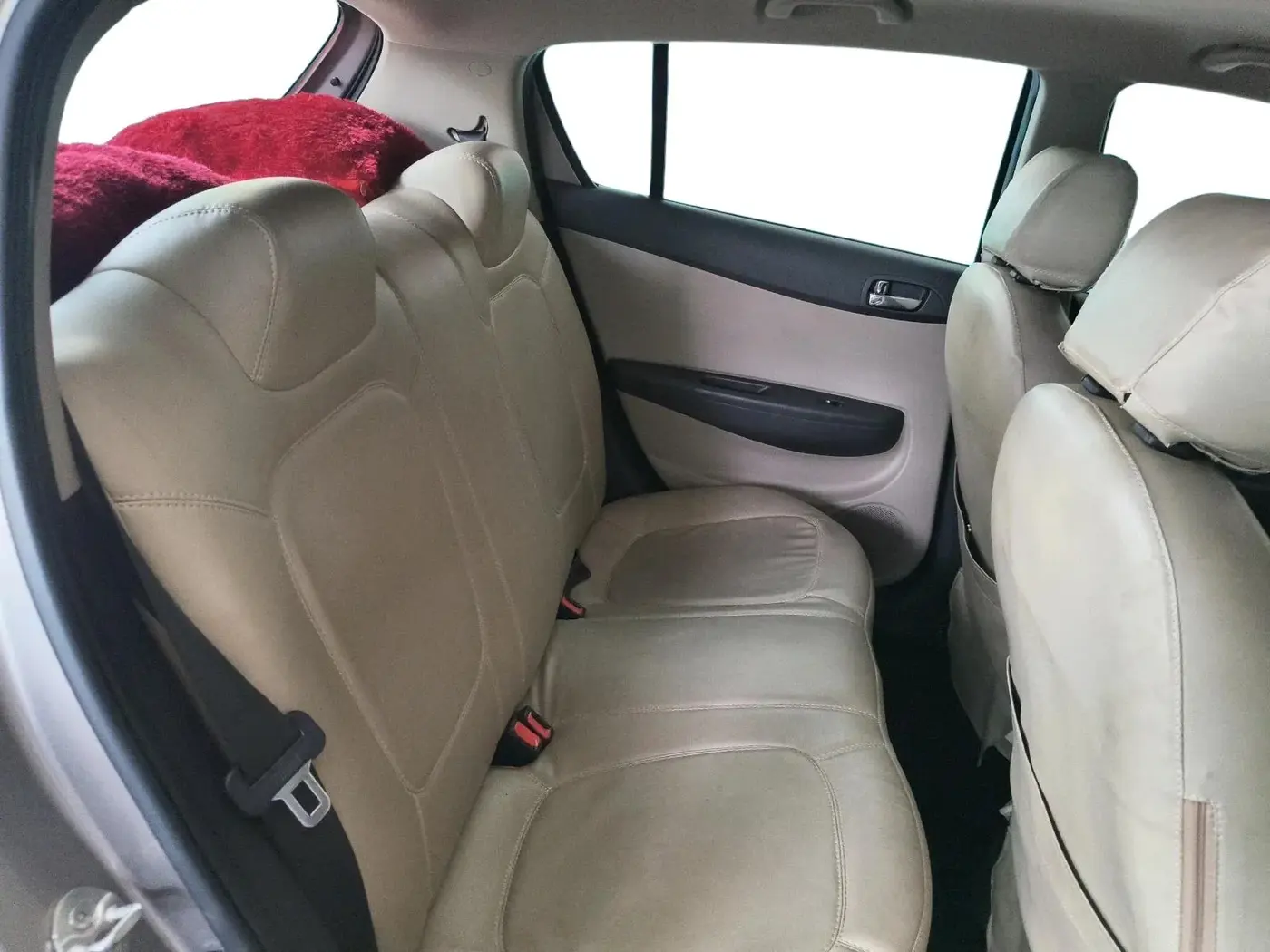 2013 Hyundai i20 MAGNA 1.2, Petrol, Manual, 24,745 km, interior