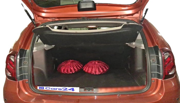 2018 Renault Duster RXS CVT, Petrol, Automatic, 48,629 km, exterior