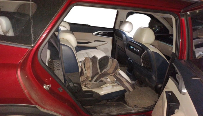 2022 KIA CARENS LUXURY PLUS 1.4 PETROL 7 STR, Petrol, Manual, 22,488 km, interior