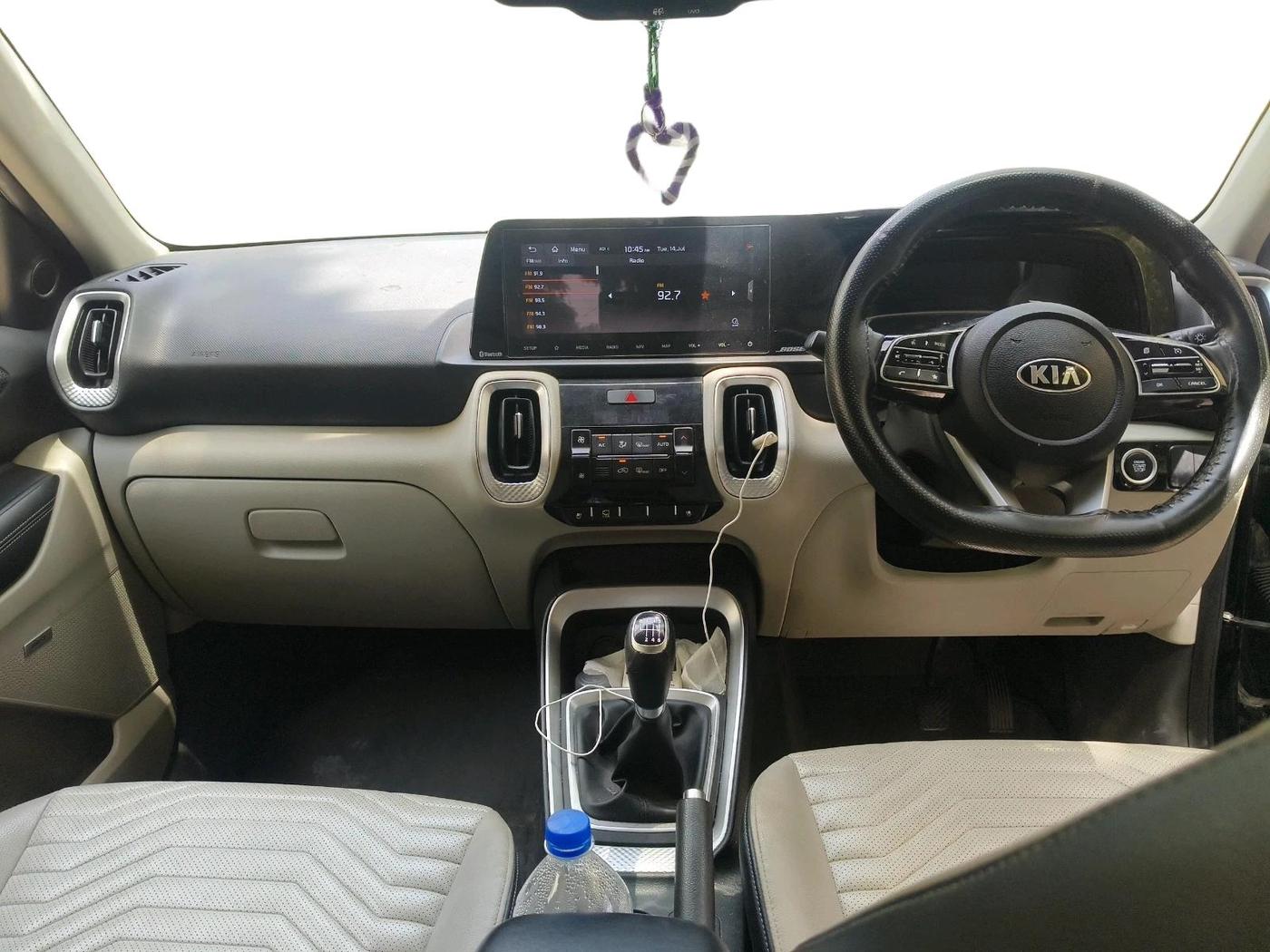 2021 KIA SONET HTX PLUS 1.0 IMT, Petrol, Manual, 1,01,854 km, interior