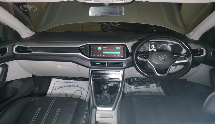 2022 Volkswagen TAIGUN HIGHLINE 1.0 TSI MT, Petrol, Manual, 36,500 km, interior