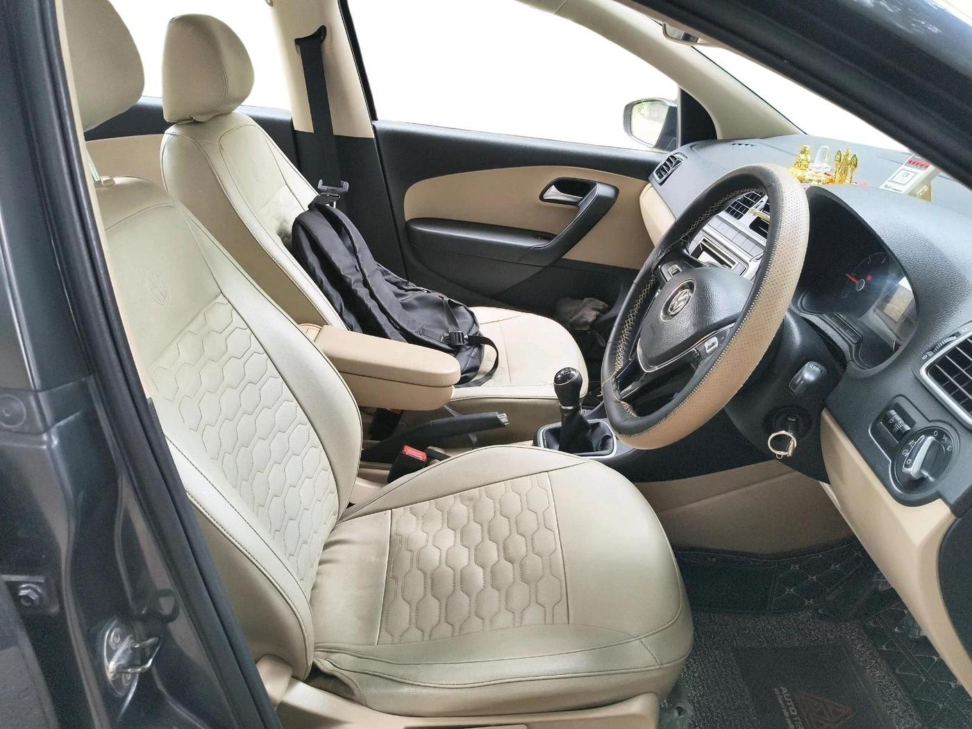 2017 Volkswagen Ameo HIGHLINE1.5L, Diesel, Manual, 1,04,130 km, interior