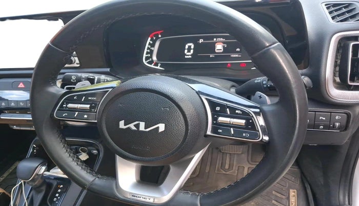 2024 KIA SONET 	 HTX 1.0 TURBO DCT, Petrol, Automatic, 15,935 km, interior