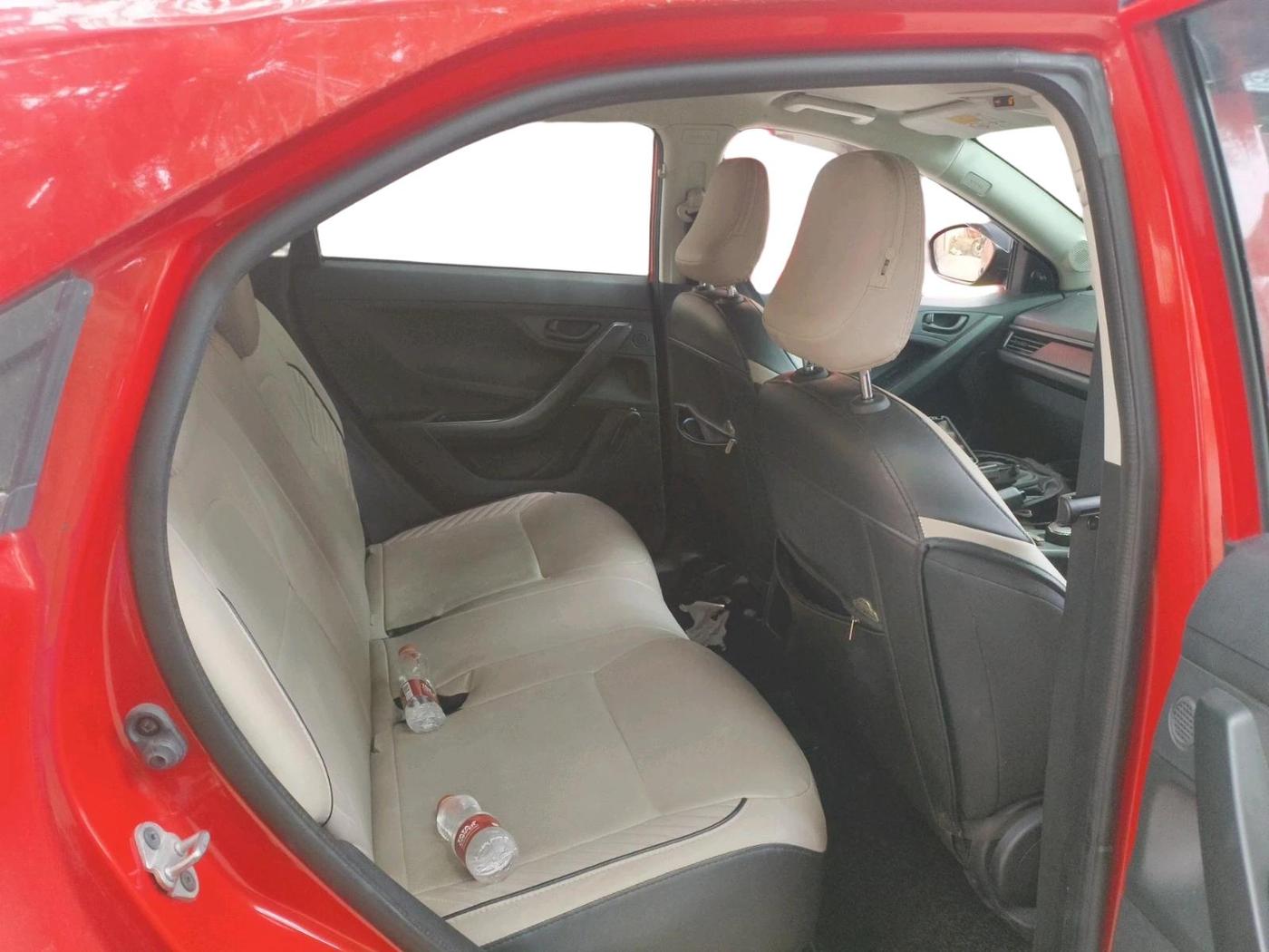 2024 Tata NEXON SMART 1.2 PETROL, Petrol, Manual, 26,583 km, interior