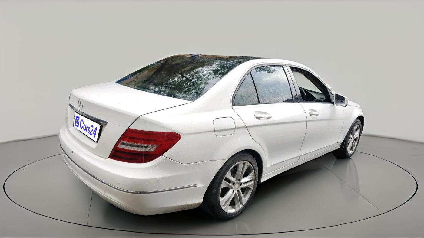 2013 Mercedes Benz C Class 200 CGI AVANTGARDE, Petrol, Automatic, 1,14,493 km, exterior