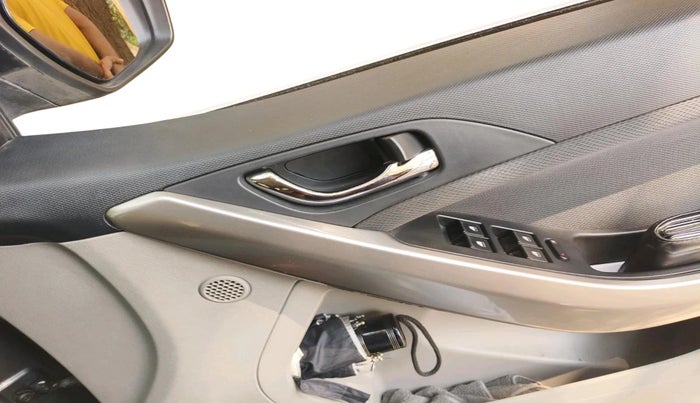 2017 Tata NEXON XZ PLUS DIESEL, Diesel, Manual, 1,14,733 km, interior