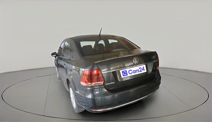 2017 Volkswagen Vento HIGHLINE 1.6 MPI, Petrol, Manual, 59,491 km, exterior