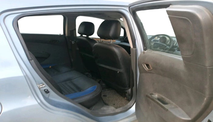 2011 Chevrolet Beat LT PETROL, Petrol, Manual, 1,111 km, interior