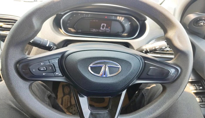 2023 Tata Tiago XT PETROL, Petrol, Manual, 31,533 km, interior