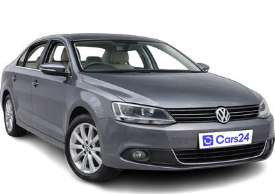 2014 Volkswagen Jetta - Sedan - Petrol - Manual - ₹4.95 lakh