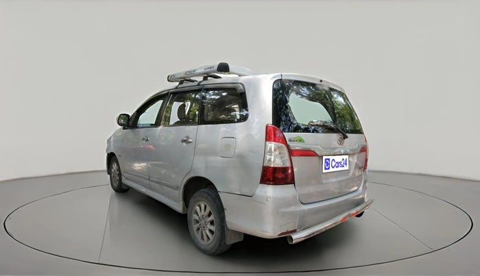 2014 Toyota Innova 2.5 VX 8 STR, Diesel, Manual, 2,23,987 km, exterior