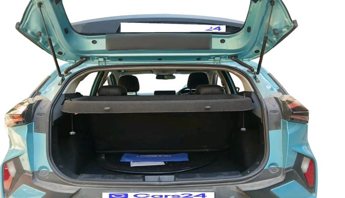 2023 Tata NEXON CREATIVE PLUS S 1.5 REVOTORQ 6 AMT, Diesel, Automatic, 30,992 km, exterior