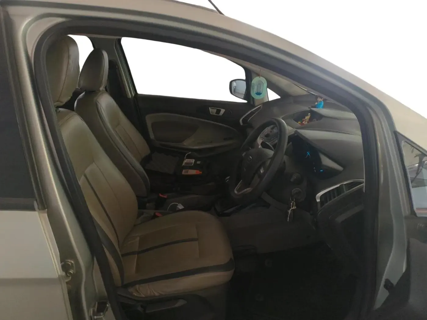 2014 Ford Ecosport TREND 1.5L DIESEL, Diesel, Manual, 1,10,328 km, interior