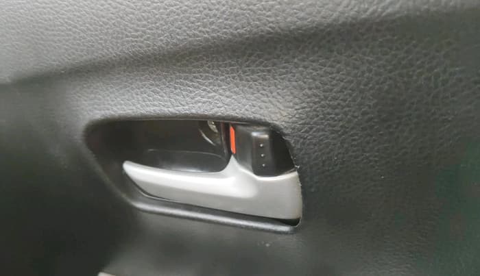 2015 Maruti Wagon R 1.0 VXI, Petrol, Manual, 52,310 km, interior