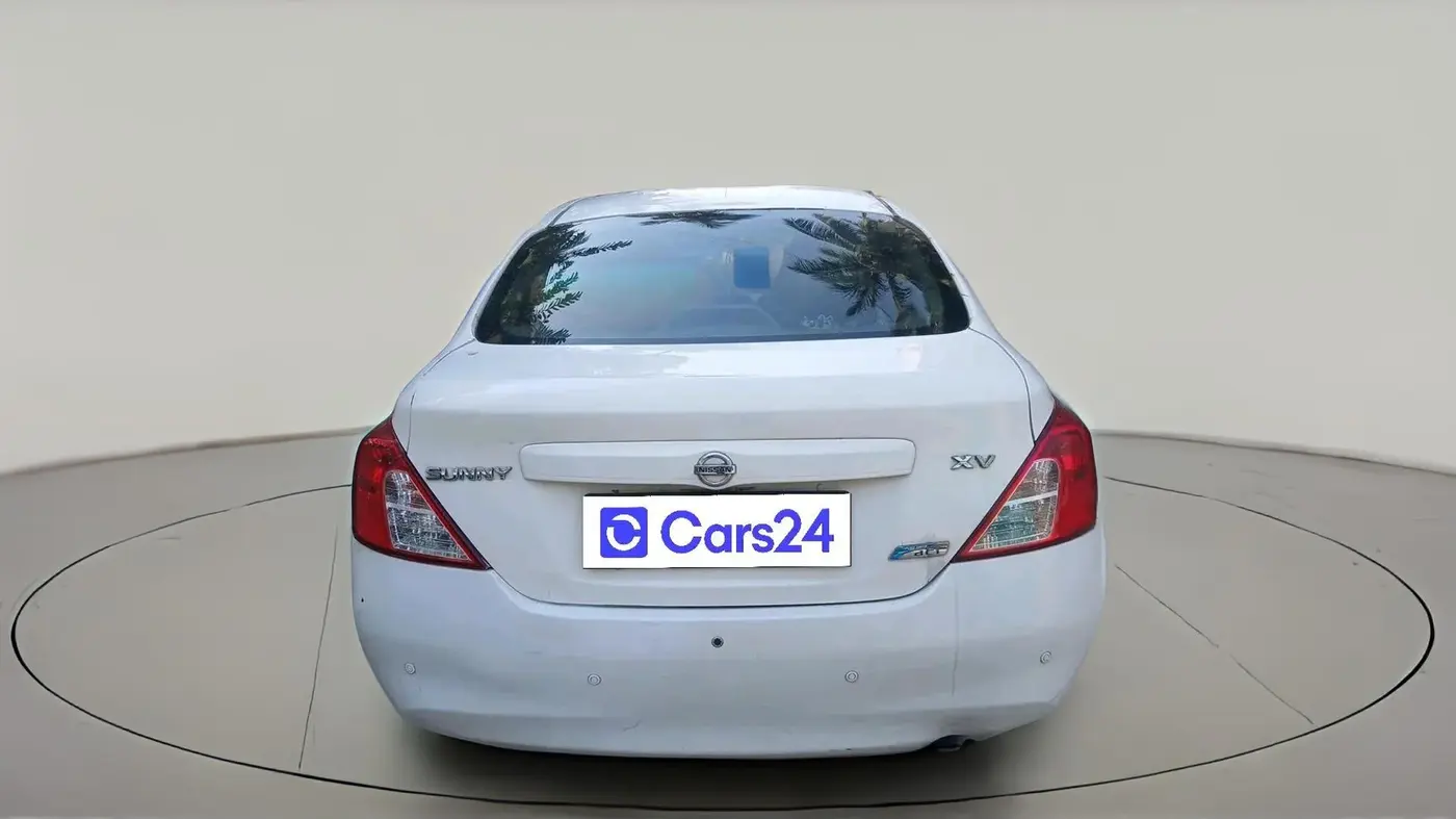 2013 Nissan Sunny XV DIESEL, Diesel, Manual, 82,650 km, exterior