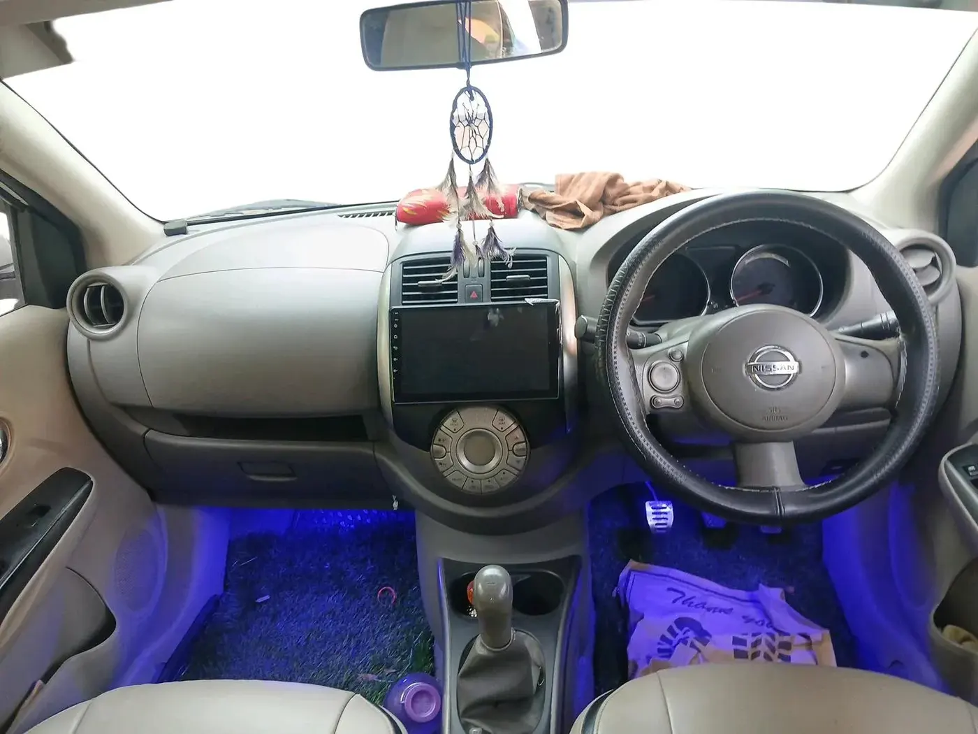 2013 Nissan Sunny XV DIESEL, Diesel, Manual, 82,650 km, interior