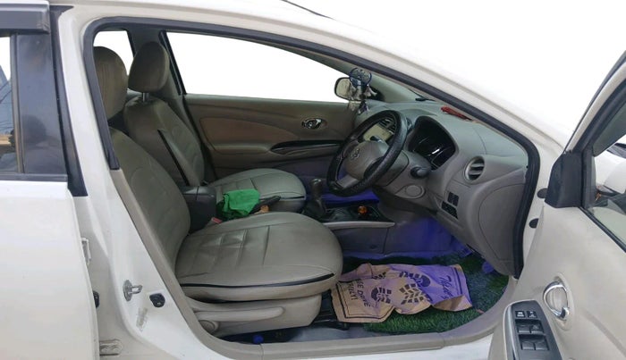 2013 Nissan Sunny XV DIESEL, Diesel, Manual, 82,650 km, interior