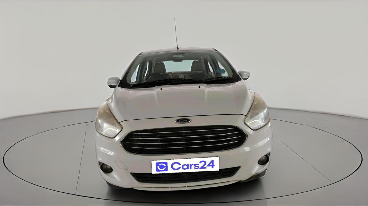 2015 Ford Figo Aspire TREND 1.2 PETROL, Petrol, Manual, 1,05,438 km, exterior
