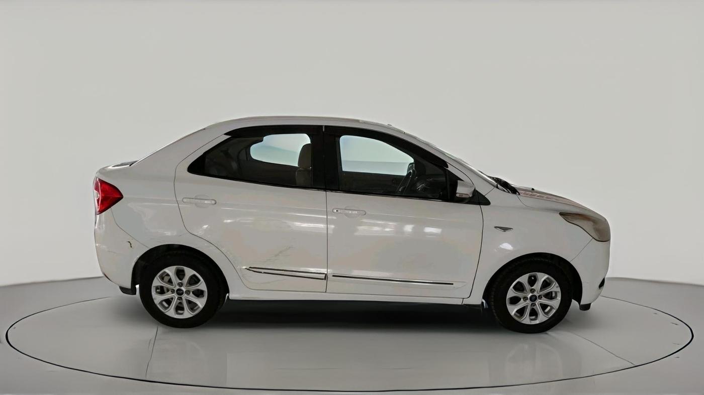 2015 Ford Figo Aspire TREND 1.2 PETROL, Petrol, Manual, 1,05,438 km, exterior