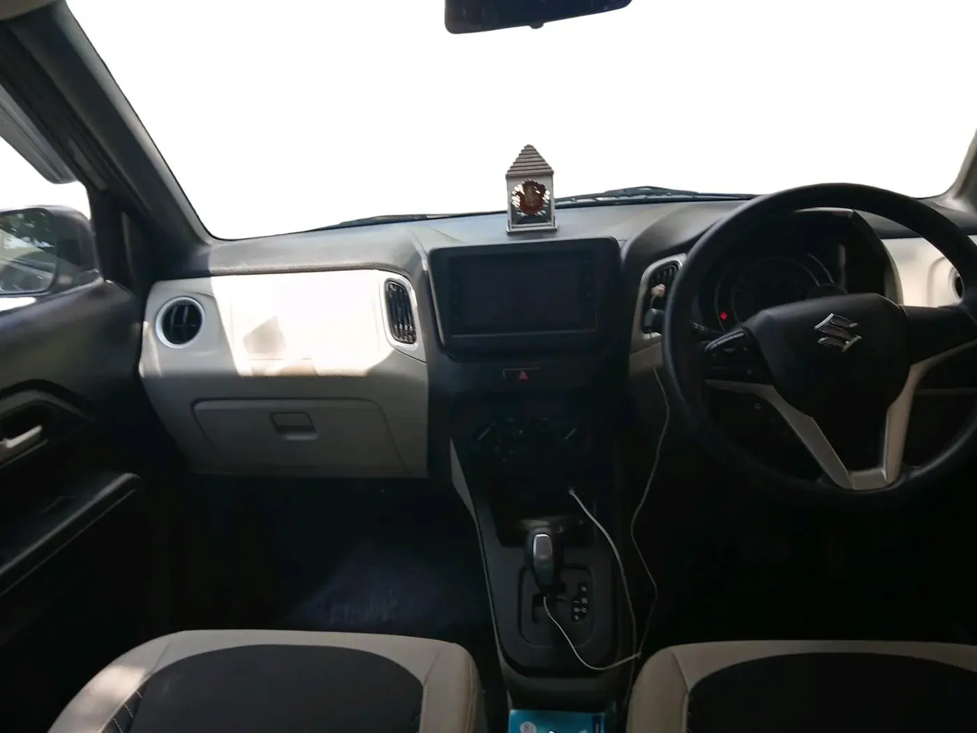 2019 Maruti New Wagon-R ZXI 1.2 AMT, Petrol, Automatic, 33,537 km, interior