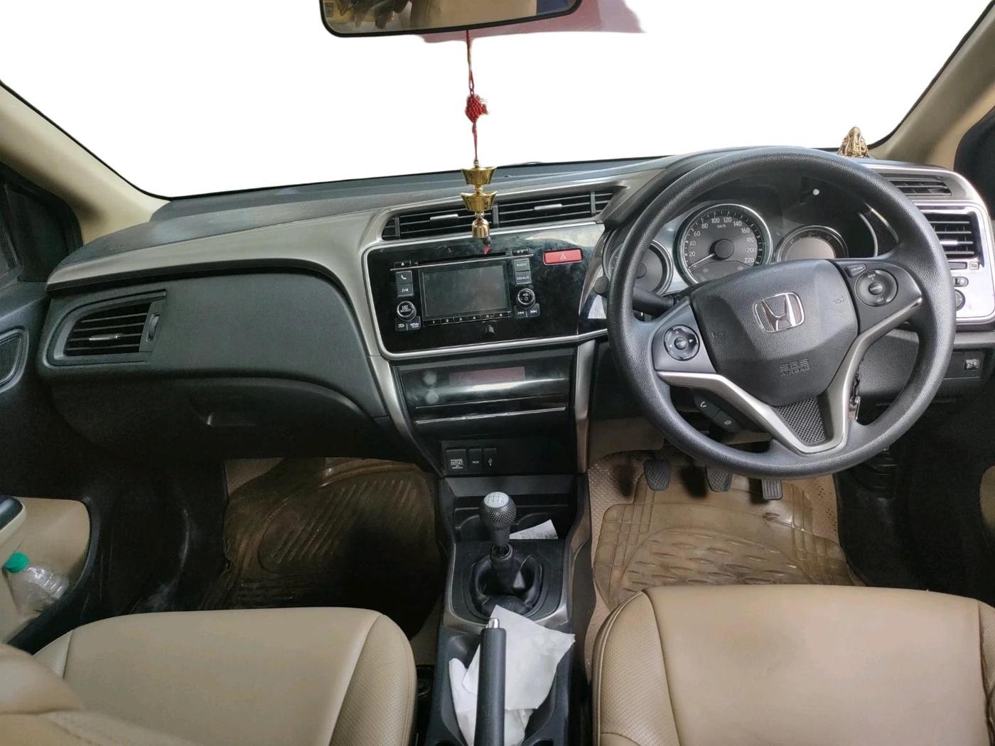 2014 Honda City 1.5L I-DTEC V, Diesel, Manual, 1,05,523 km, interior