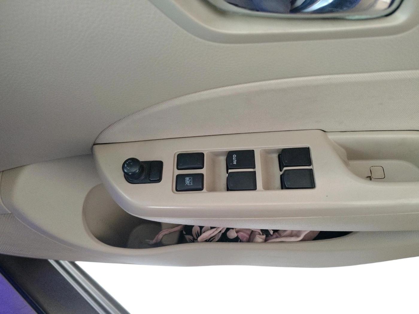 2016 Maruti Swift Dzire VXI (O), Petrol, Manual, 82,416 km, interior