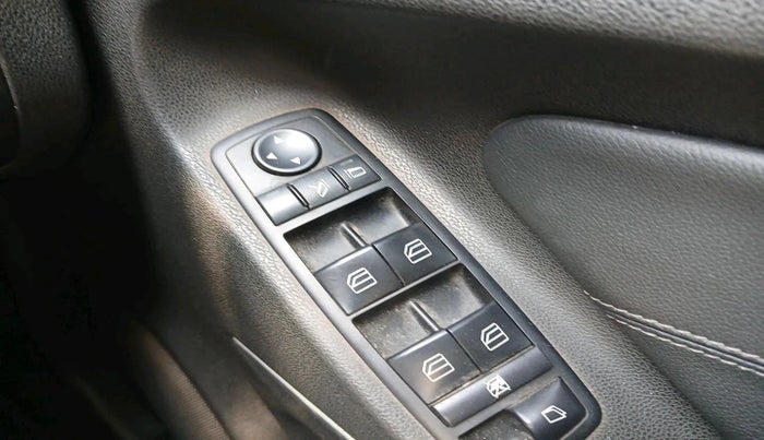 2010 Mercedes Benz GL Class 350 CDI BLUE EFFICIENCY, Diesel, Automatic, 1,55,898 km, interior