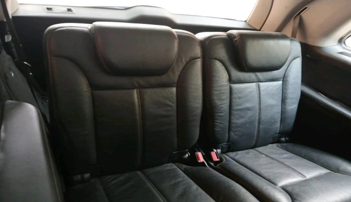 2010 Mercedes Benz GL Class 350 CDI BLUE EFFICIENCY, Diesel, Automatic, 1,55,898 km, interior