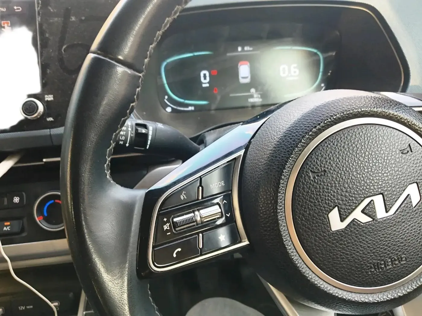 2024 KIA CARENS Gravity 1.5 Petrol MT, Petrol, Manual, 20,350 km, interior
