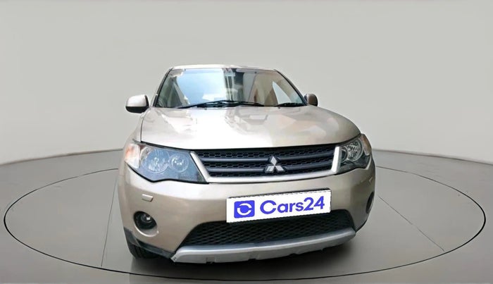 2009 Mitsubishi Outlander 2.4 MIVEC, Petrol, Automatic, 81,375 km, exterior