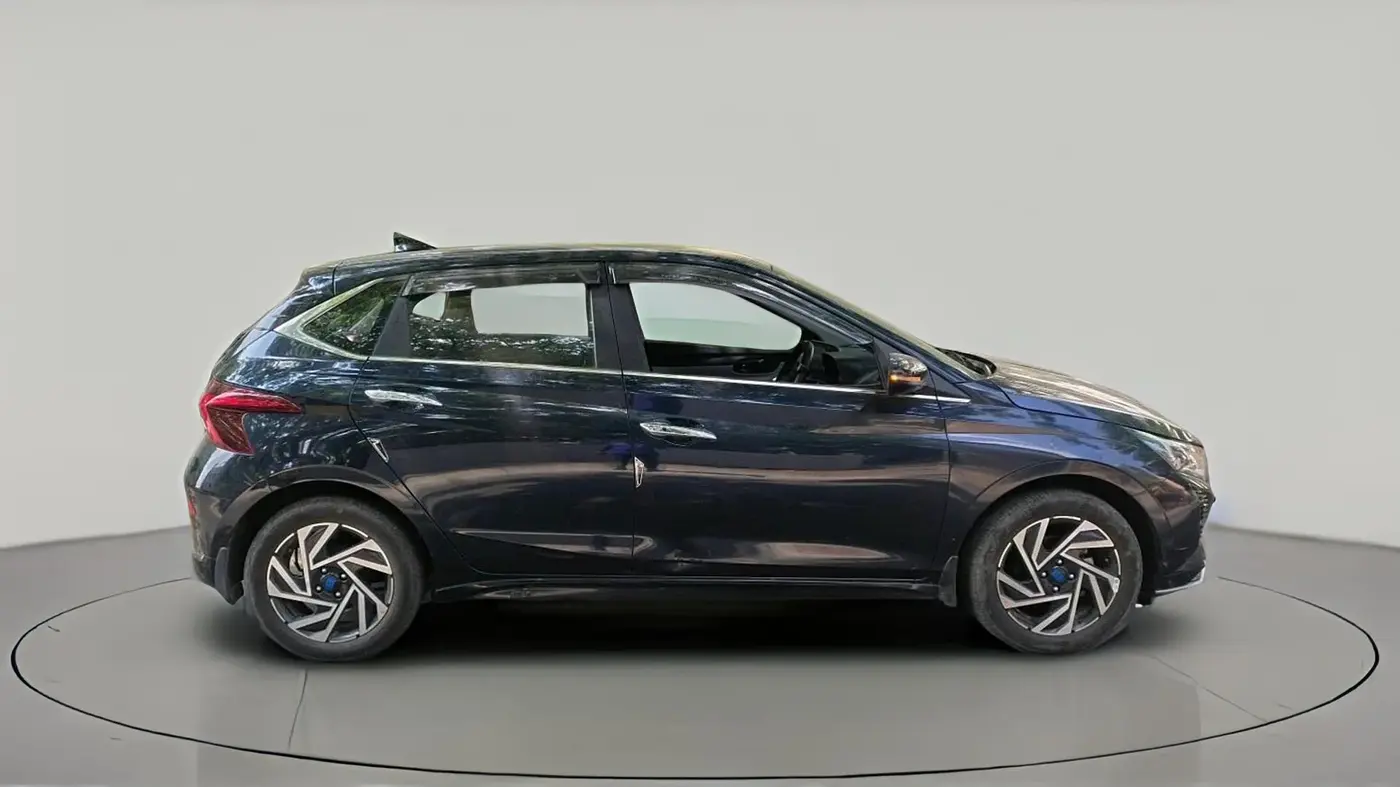 2024 Hyundai NEW I20 ASTA 1.2 MT, Petrol, Manual, 17,205 km, exterior