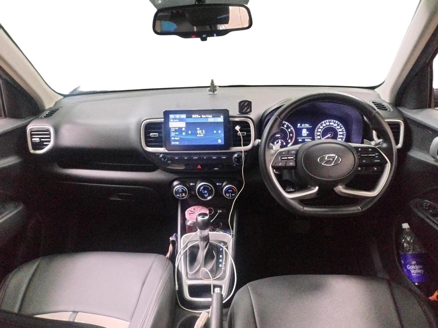 2021 Hyundai VENUE SX PLUS 1.0 TURBO DCT, Petrol, Automatic, 35,651 km, interior