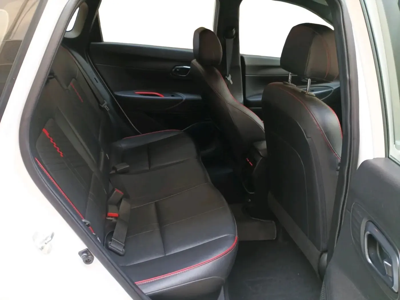 2022 Hyundai NEW I20 N LINE N8 1.0 TURBO GDI DCT, Petrol, Automatic, 44,143 km, interior