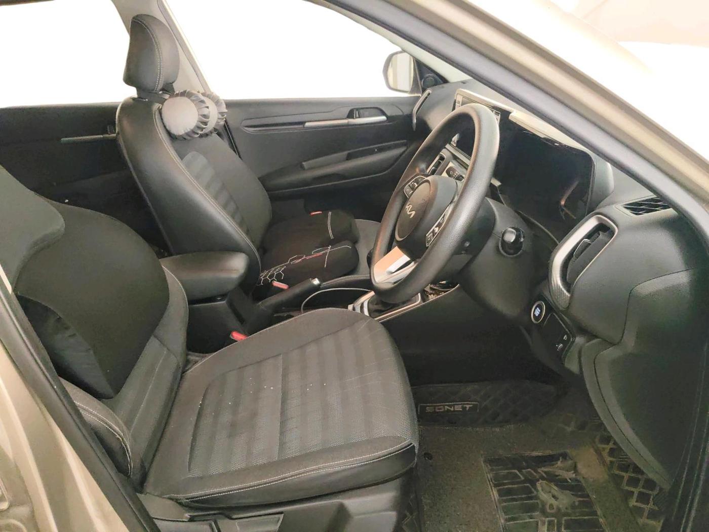 2021 KIA SONET HTK PLUS 1.5, Diesel, Manual, 49,804 km, interior
