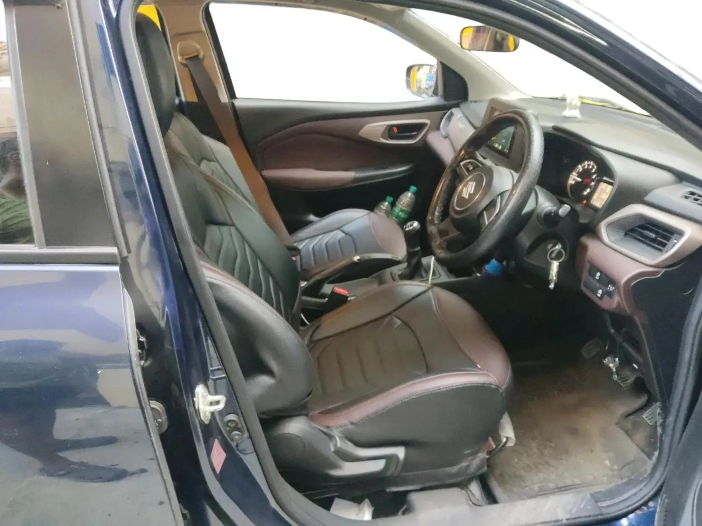 2024 Maruti FRONX DELTA PLUS 1.2MT, Petrol, Manual, 17,586 km, interior