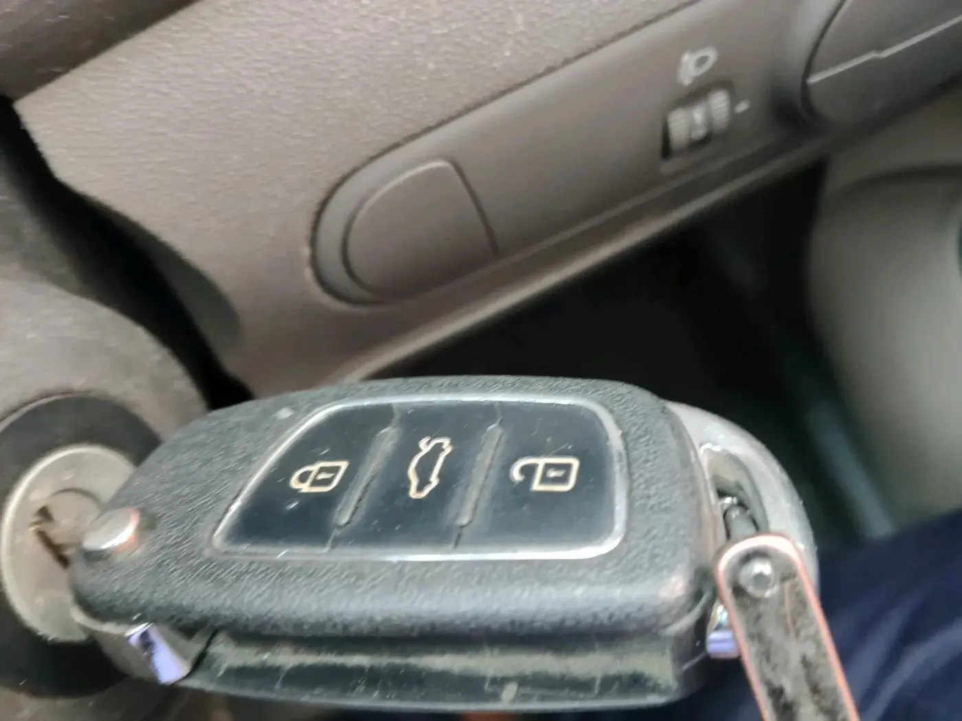 2010 Hyundai i10 MAGNA 1.2, Petrol, Manual, 41,298 km, interior